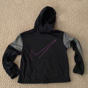 Nike girls lightweight hoodie size large
